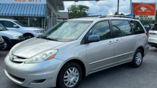 2008 Toyota Sienna CE — Minivan — 162,971 mi — Newport News, VA