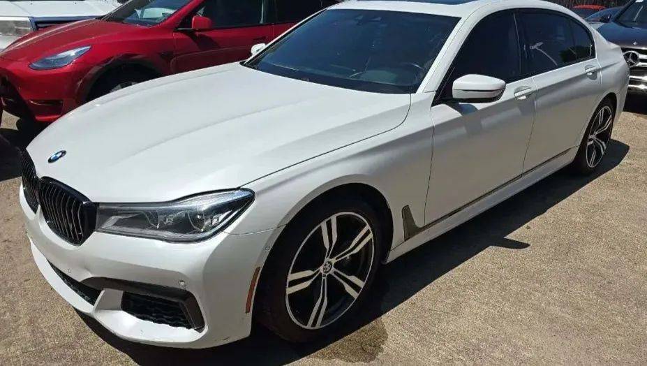 2018 BMW 7 Series 750i — Sedan — 99,721 mi — Farmers Branch, TX