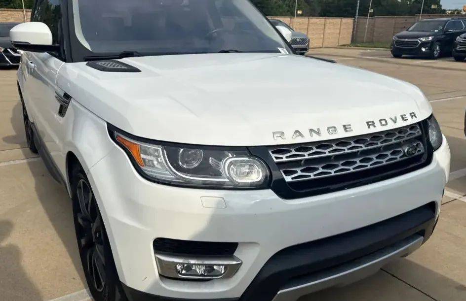 2016 Land Rover Range Rover Sport HSE — SUV — 89,797 mi — Farmers Branch, TX