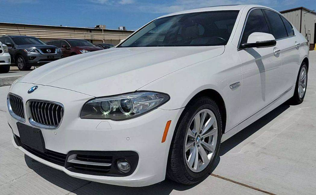 2016 BMW 5 Series 528i — Sedan — 90,698 mi — Farmers Branch, TX