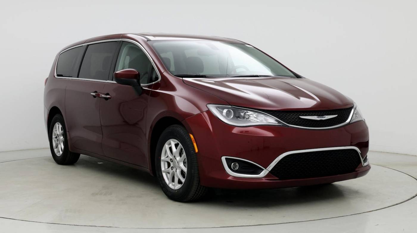 2017 Chrysler Pacifica Touring Plus — Minivan — 32,514 mi — Jackson, TN