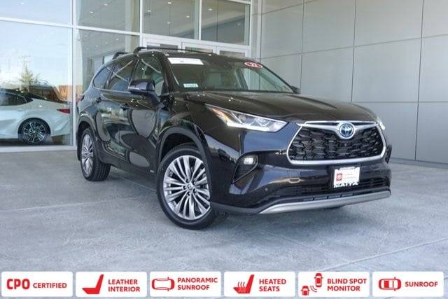 2022 Toyota Highlander Hybrid Platinum — SUV — 32,266 mi — Sacramento, CA
