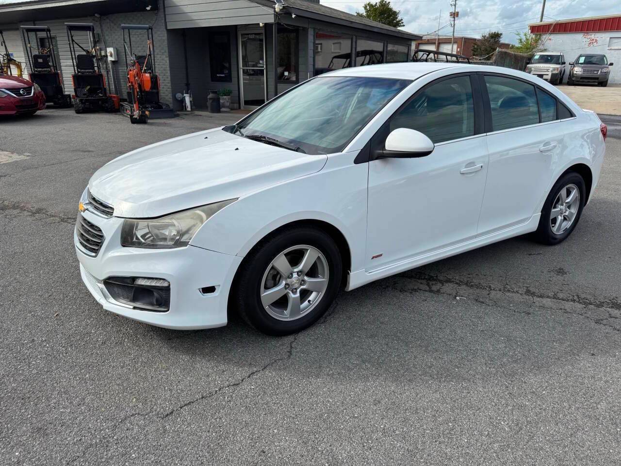 2015 Chevrolet Cruze 1LT — Sedan — 105,607 mi — East Ridge, TN