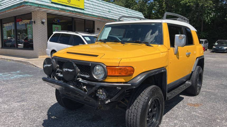 2007 Toyota FJ Cruiser Base — SUV — 156,484 mi — East Ridge, TN