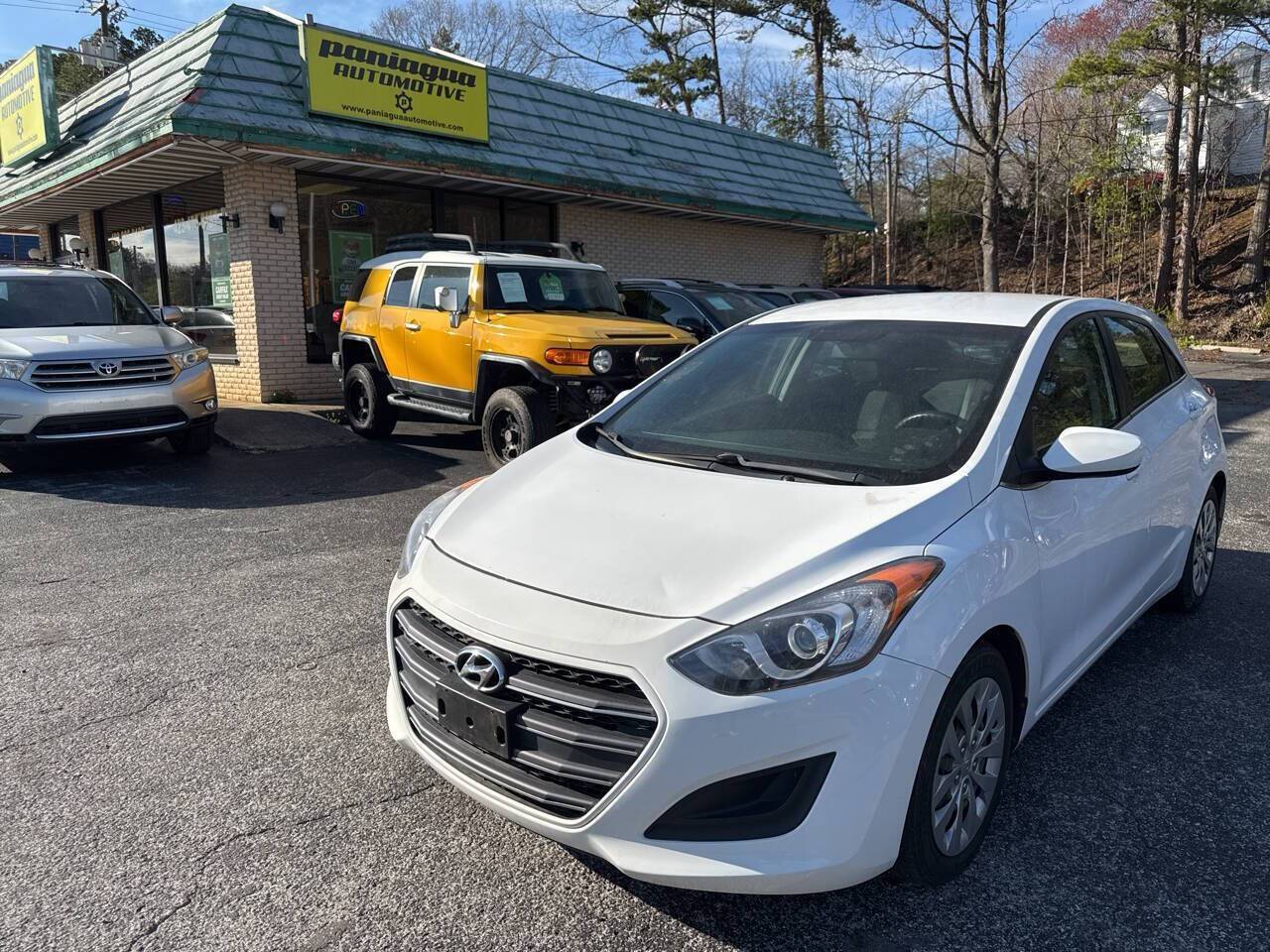 2017 Hyundai Elantra GT — Hatchback — 97,784 mi — East Ridge, TN