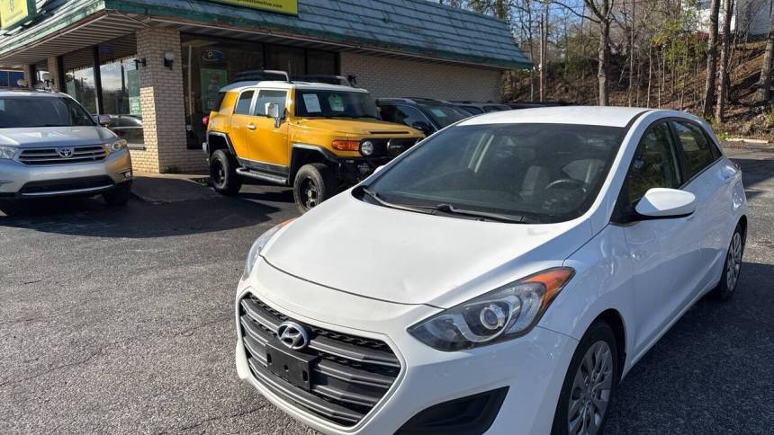 2017 Hyundai Elantra GT Base