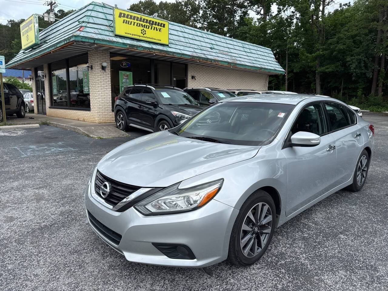 2017 Nissan Altima 2.5 SL — Sedan — 158,893 mi — East Ridge, TN