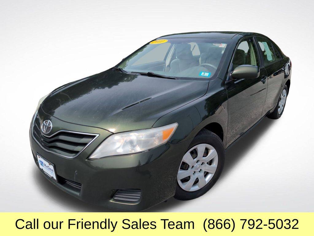 2011 Toyota Camry LE — Sedan — 192,534 mi — Epping, NH