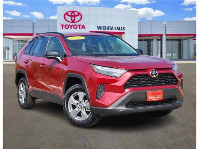 2025 Toyota RAV4 XLE — SUV — 560 mi — Wichita Falls, TX