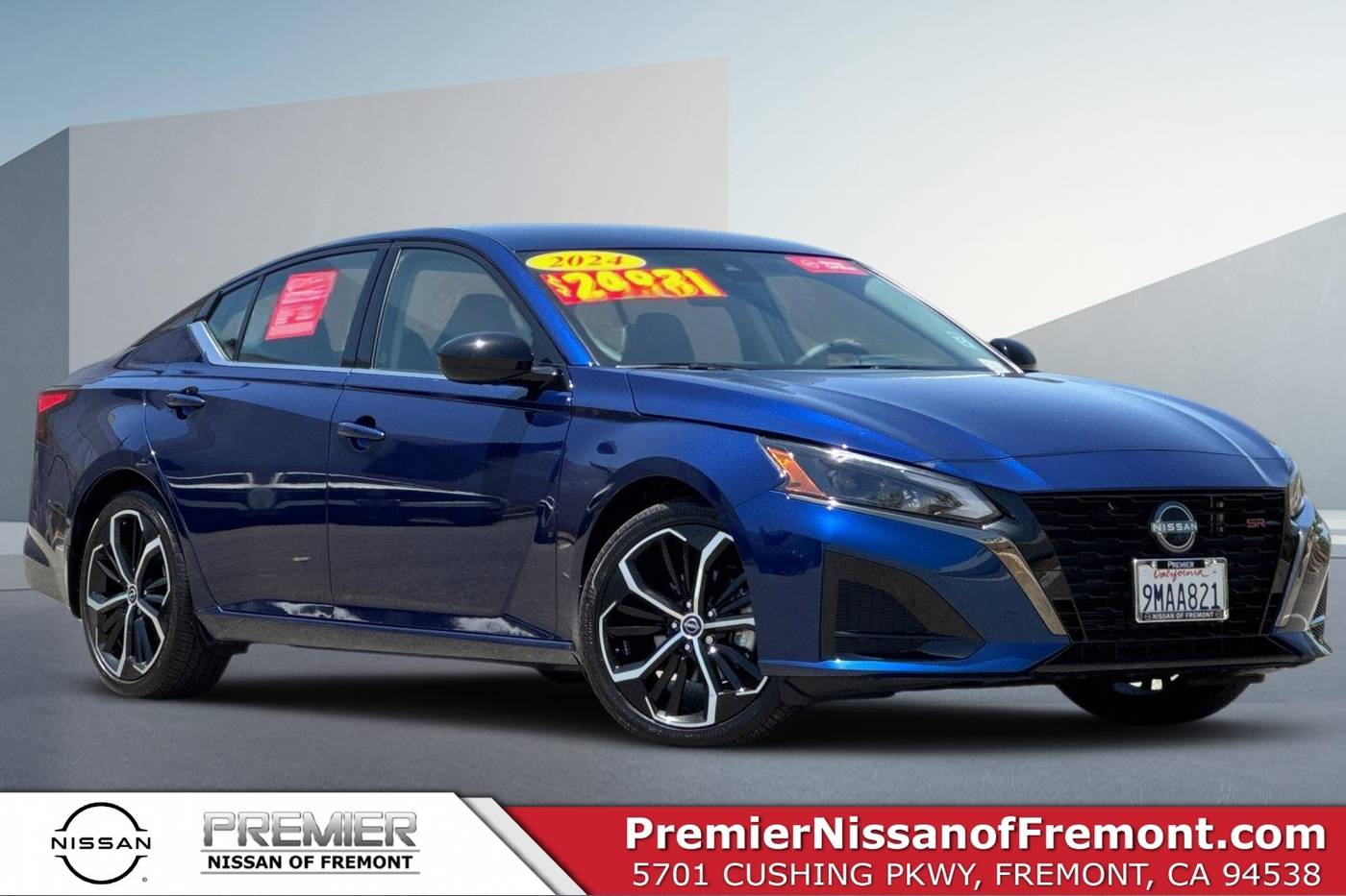 2024 Nissan Altima SR — Sedan — 1,104 mi — Seaside, CA