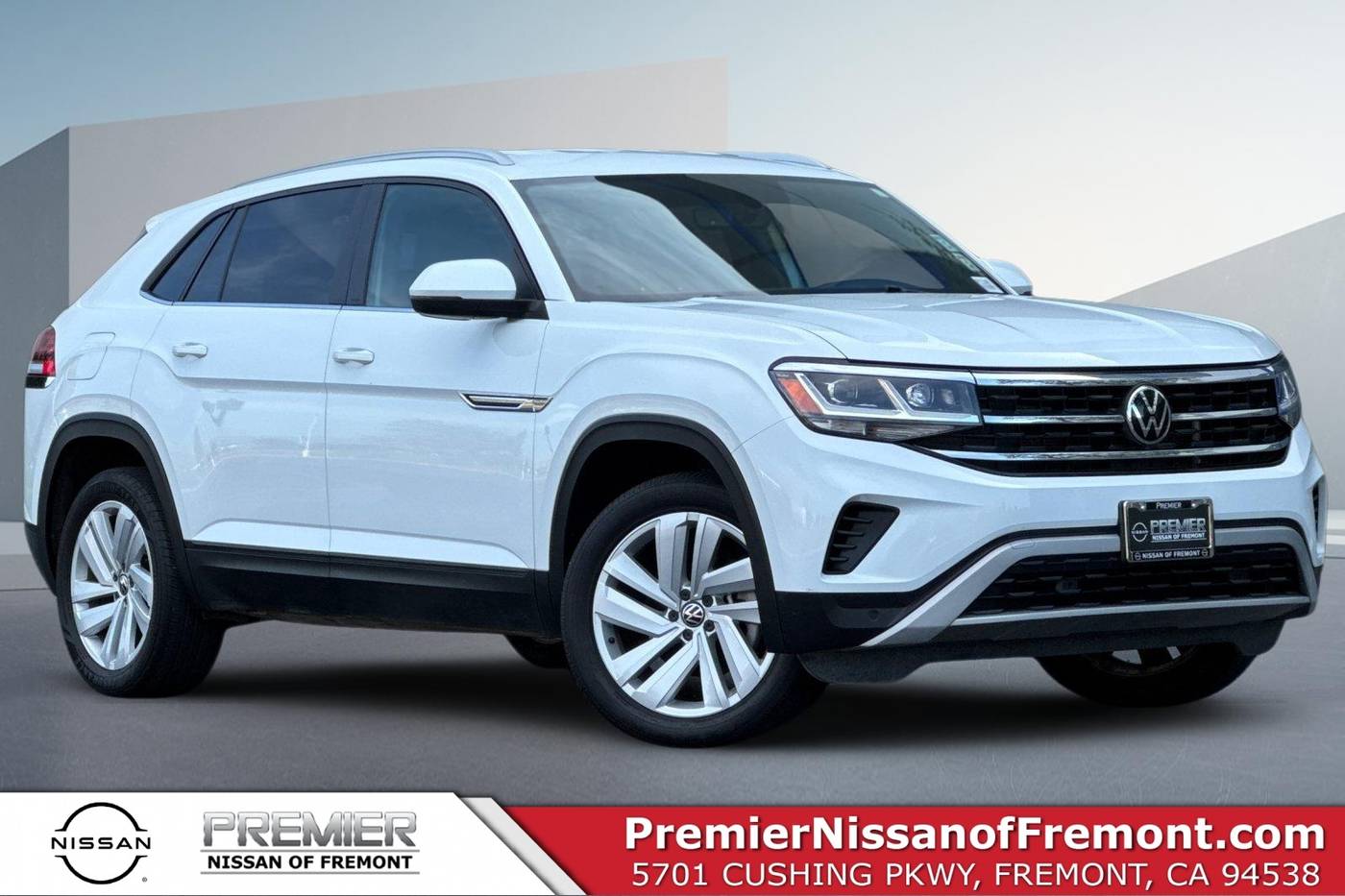 2022 Volkswagen Atlas Cross Sport SE with Technology — SUV — 54,377 mi — Seaside, CA