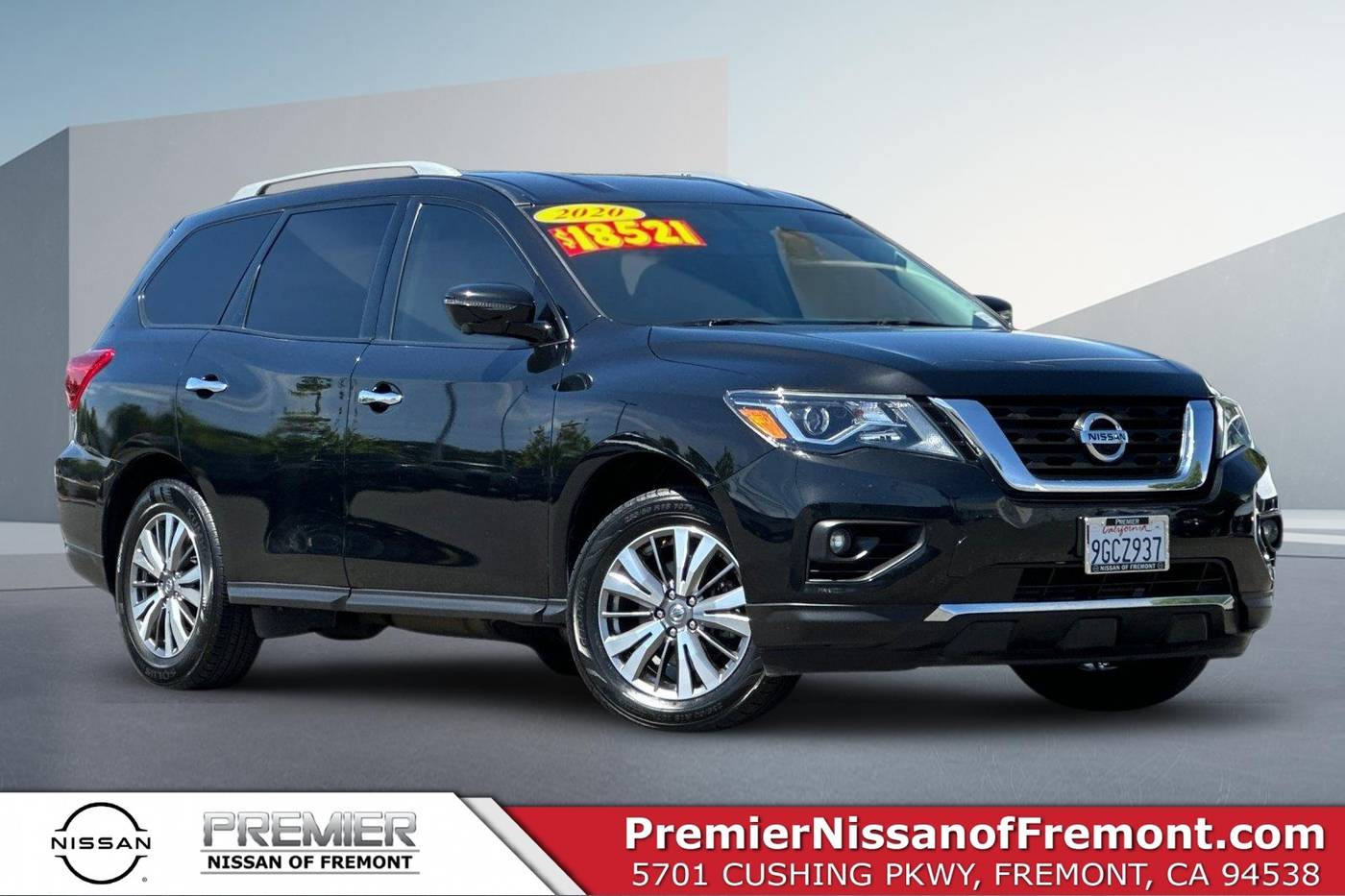 2020 Nissan Pathfinder SL — SUV — 97,012 mi — Seaside, CA