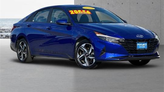2023 Hyundai Elantra SEL — Sedan — 11,496 mi — Seaside, CA