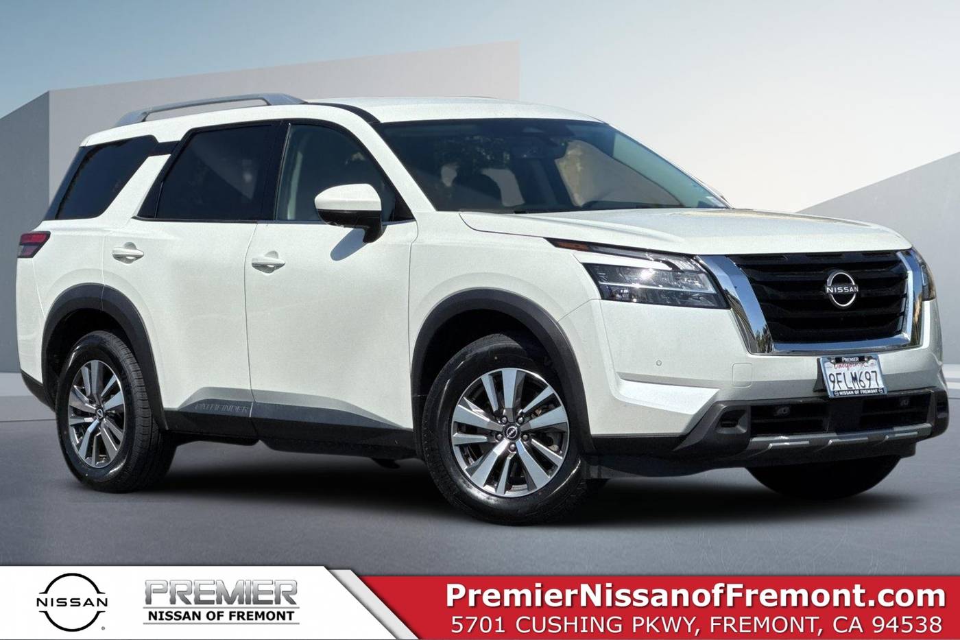 2023 Nissan Pathfinder SL — SUV — 48,448 mi — Seaside, CA