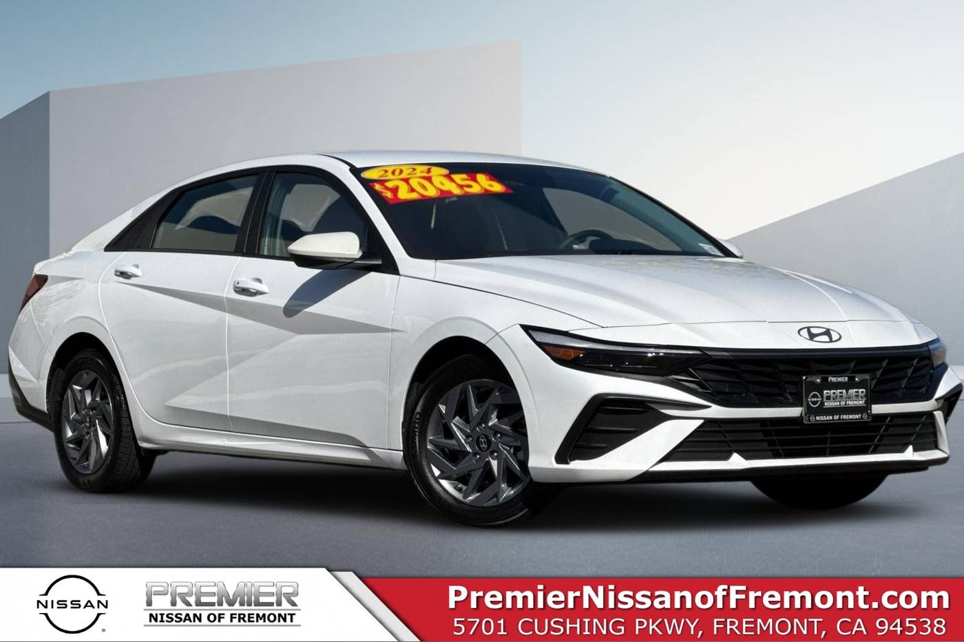 2024 Hyundai Elantra SEL — Sedan — 29,548 mi — Seaside, CA