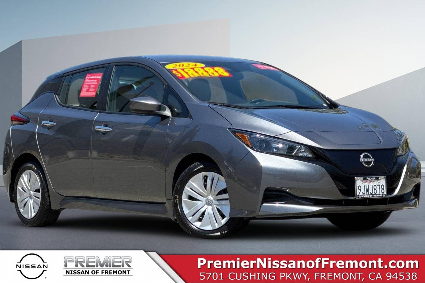 2024 Nissan LEAF S — Hatchback — 910 mi — Seaside, CA