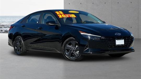 2023 Hyundai Elantra SEL — Sedan — 10,083 mi — Seaside, CA