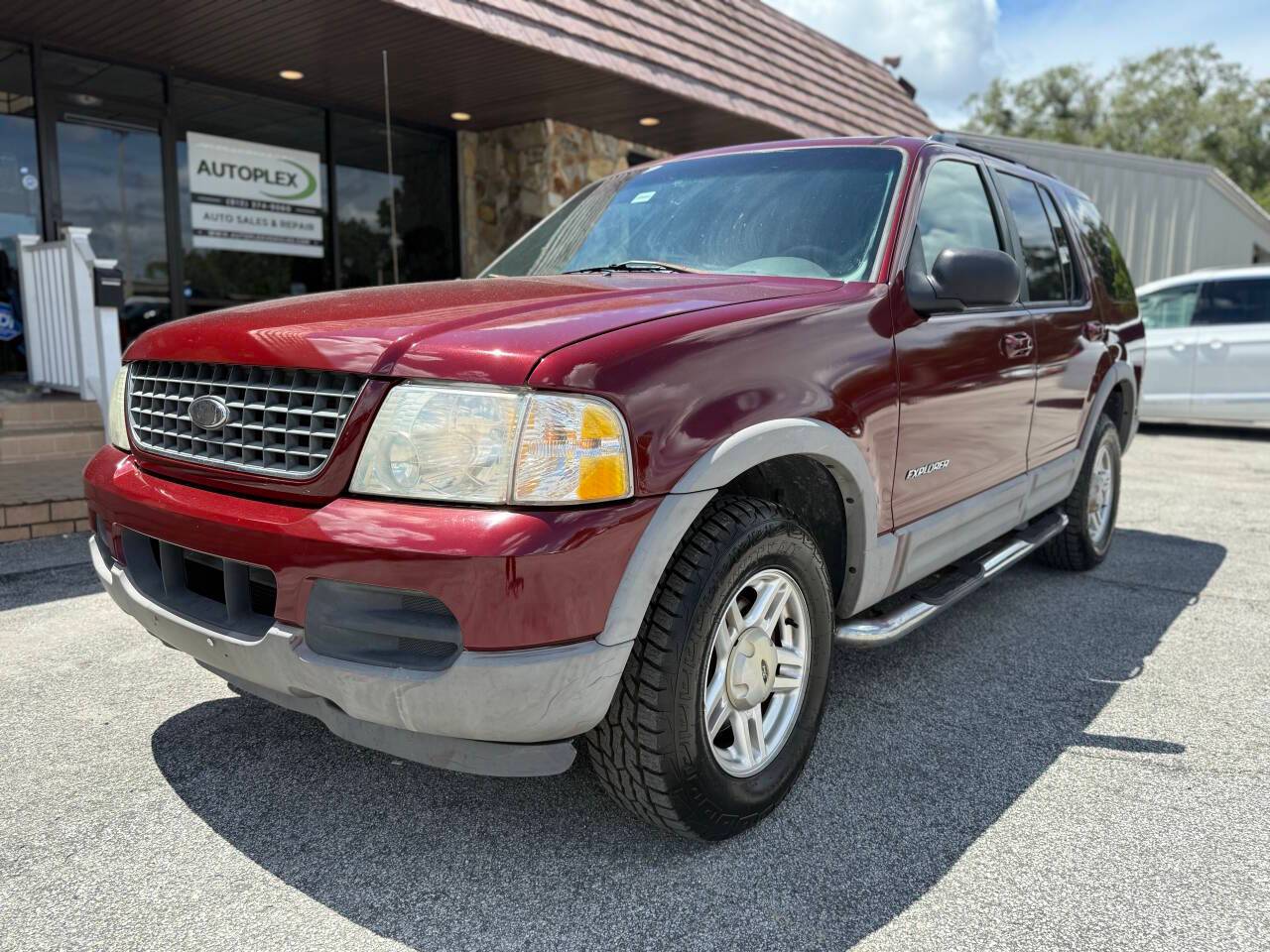 2002 Ford Explorer XLT — SUV — 118,362 mi — Tampa, FL