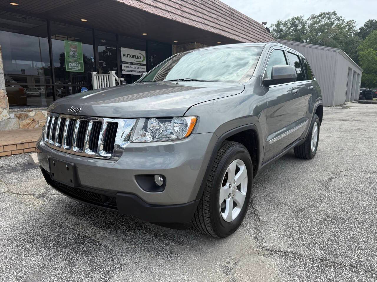 2012 Jeep Grand Cherokee Laredo — SUV — 87,966 mi — Tampa, FL