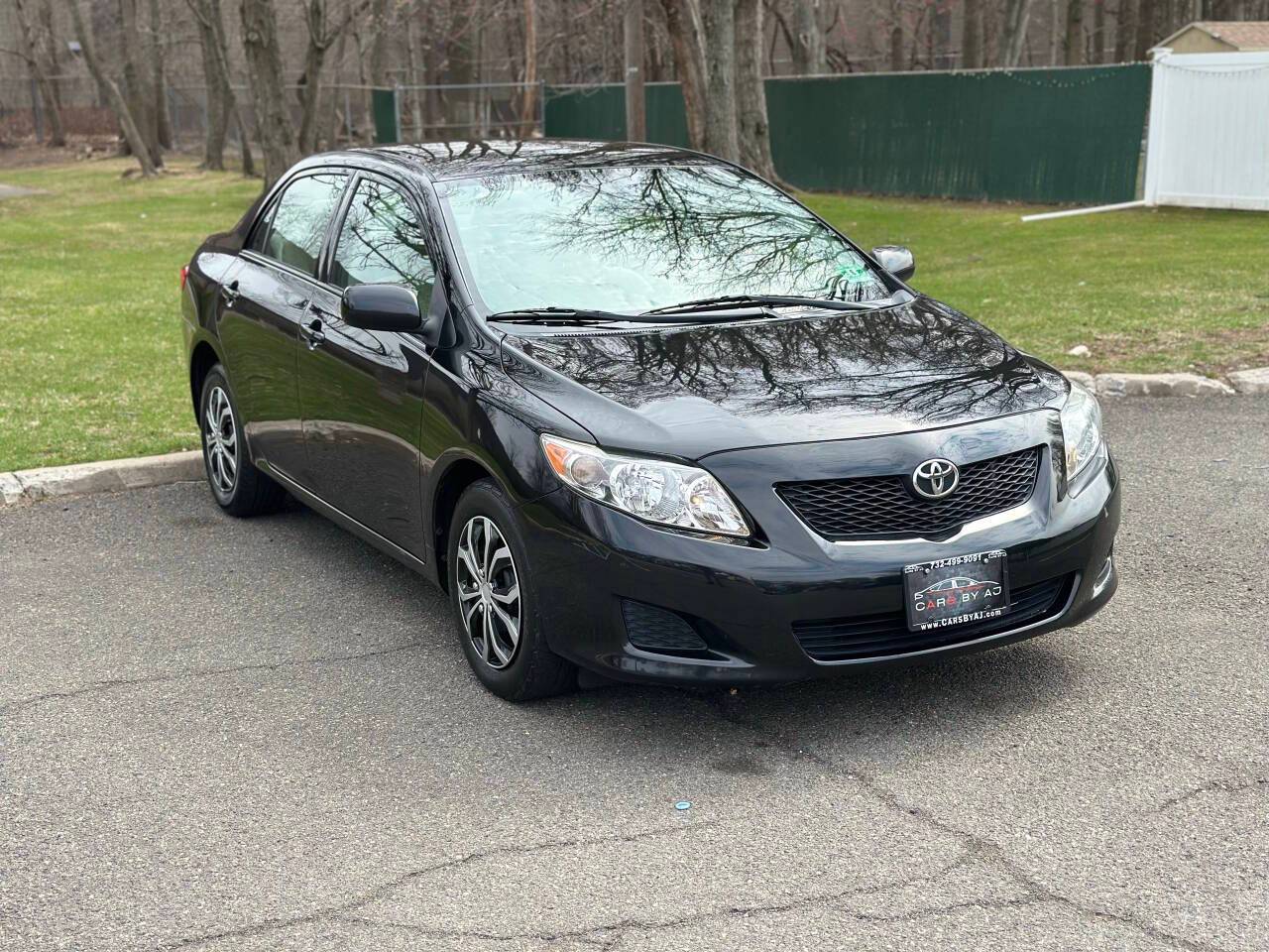 2010 Toyota Corolla LE — Sedan — 132,455 mi — Rahway, NJ
