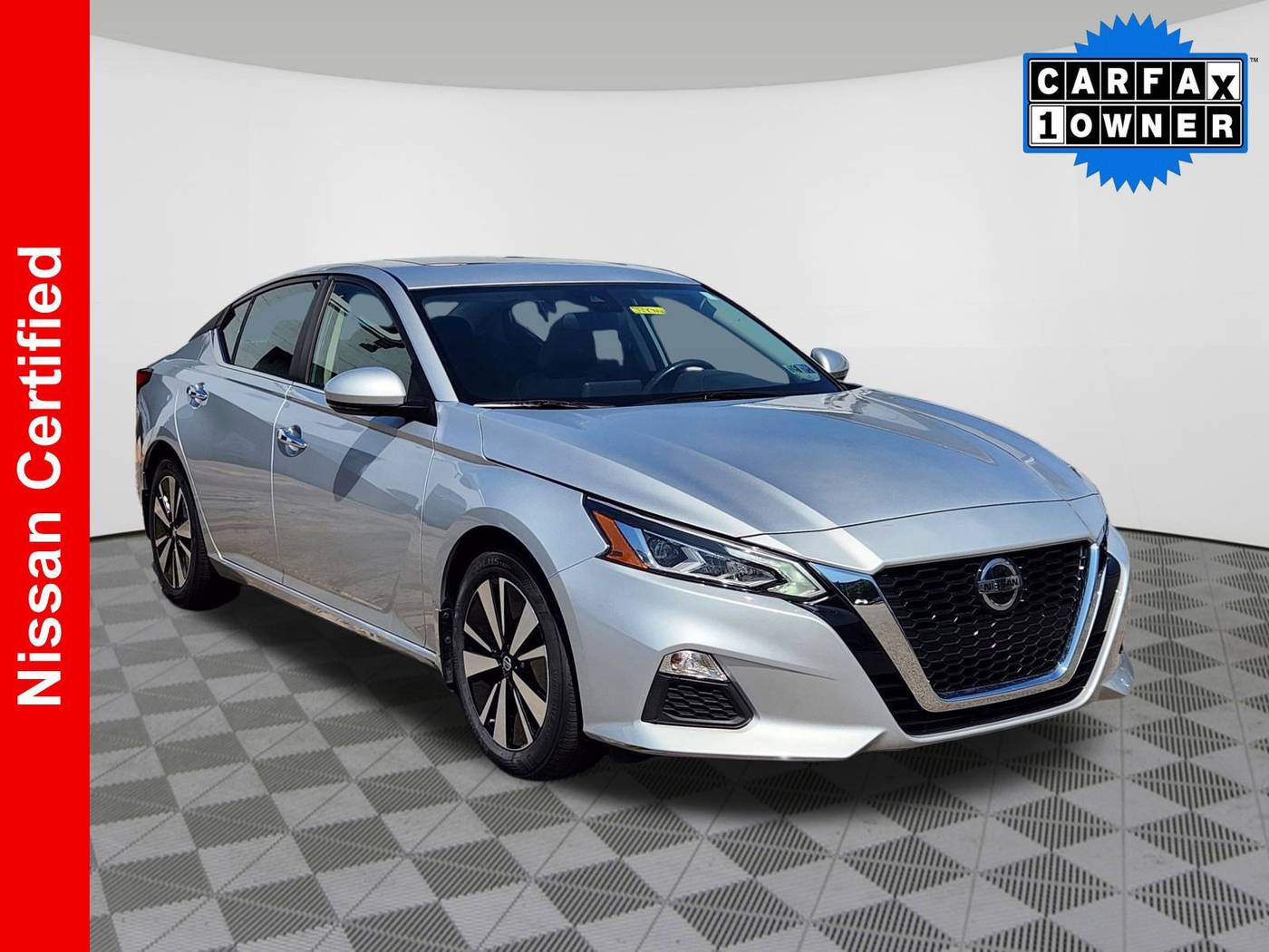 2022 Nissan Altima SV — Sedan — 29,970 mi — Ardmore, PA