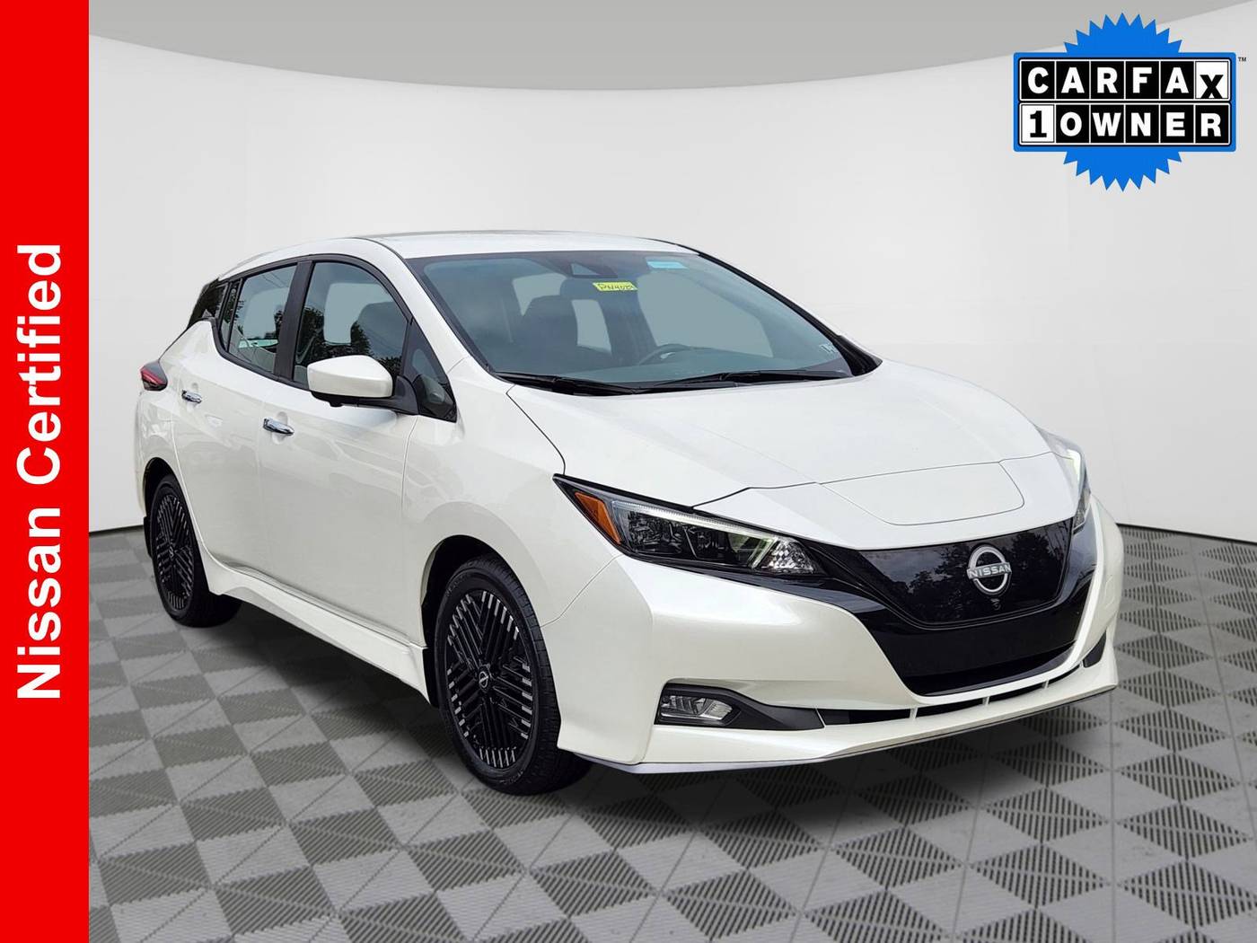 2024 Nissan LEAF SV PLUS — Hatchback — 38 mi — Ardmore, PA