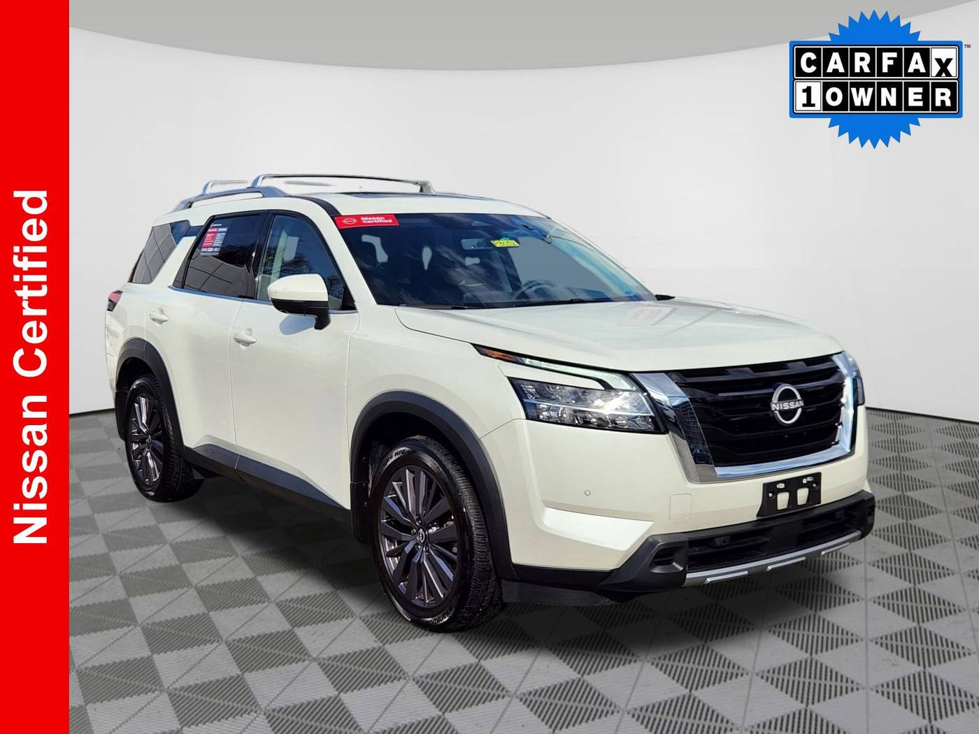 2023 Nissan Pathfinder SL — SUV — 6,354 mi — Ardmore, PA
