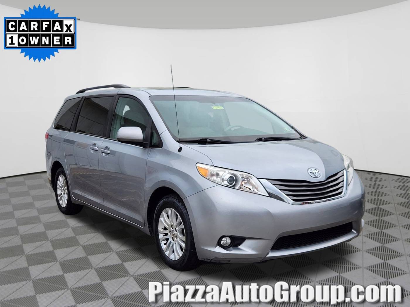 2014 Toyota Sienna XLE — Minivan — 109,518 mi — Ardmore, PA