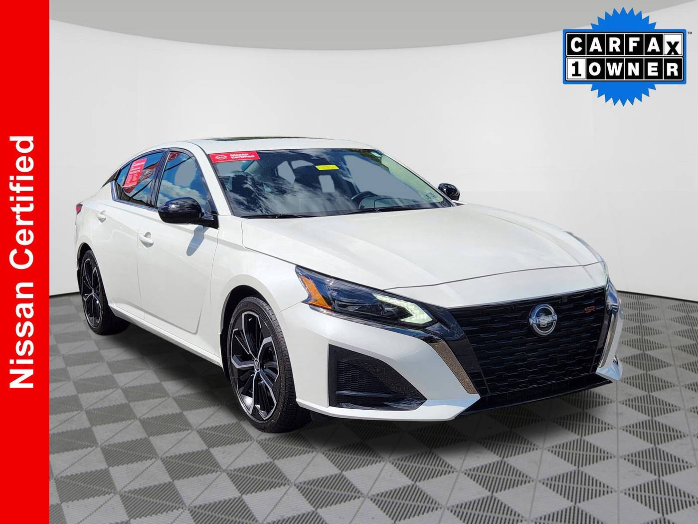 2023 Nissan Altima SR — Sedan — 5,733 mi — Ardmore, PA