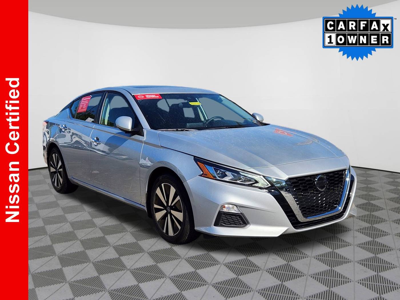 2022 Nissan Altima SV — Sedan — 13,720 mi — Ardmore, PA