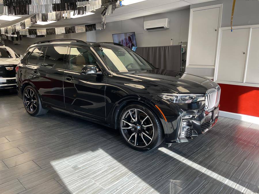 2019 BMW X7 40i — SUV — 51,055 mi — Brooklyn, NY