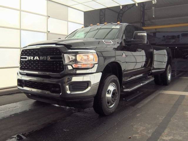 2023 Ram 3500 Tradesman — Pickup Truck — 31,382 mi — Tampa, FL