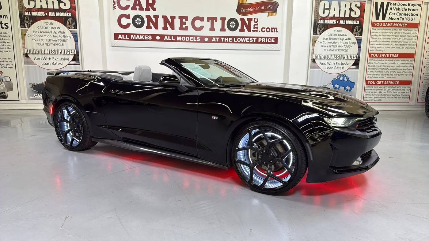 2019 Chevrolet Camaro 1LT — Convertible — 23,934 mi — Tucker, GA