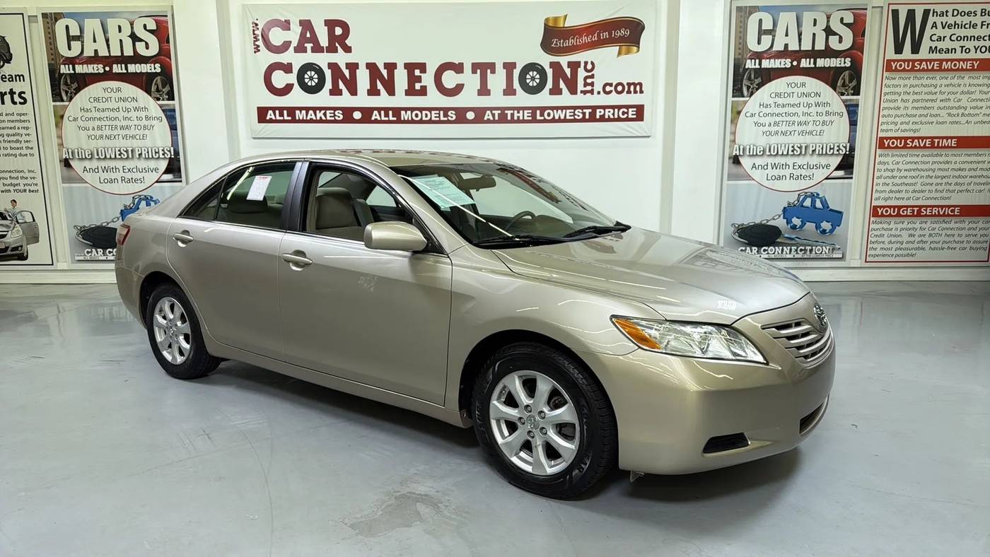 2007 Toyota Camry LE — Sedan — 101,985 mi — Tucker, GA