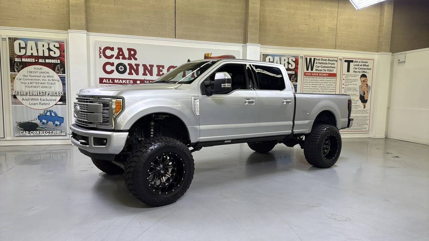 2019 Ford Super Duty F-250 Platinum — Pickup Truck — 70,900 mi — Tucker, GA