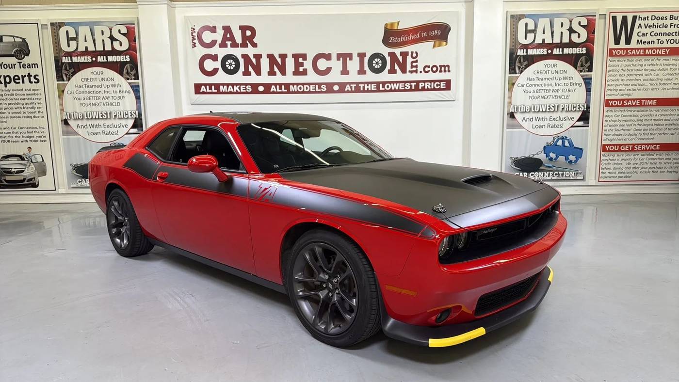2023 Dodge Challenger R/T — Coupe — 18,060 mi — Tucker, GA