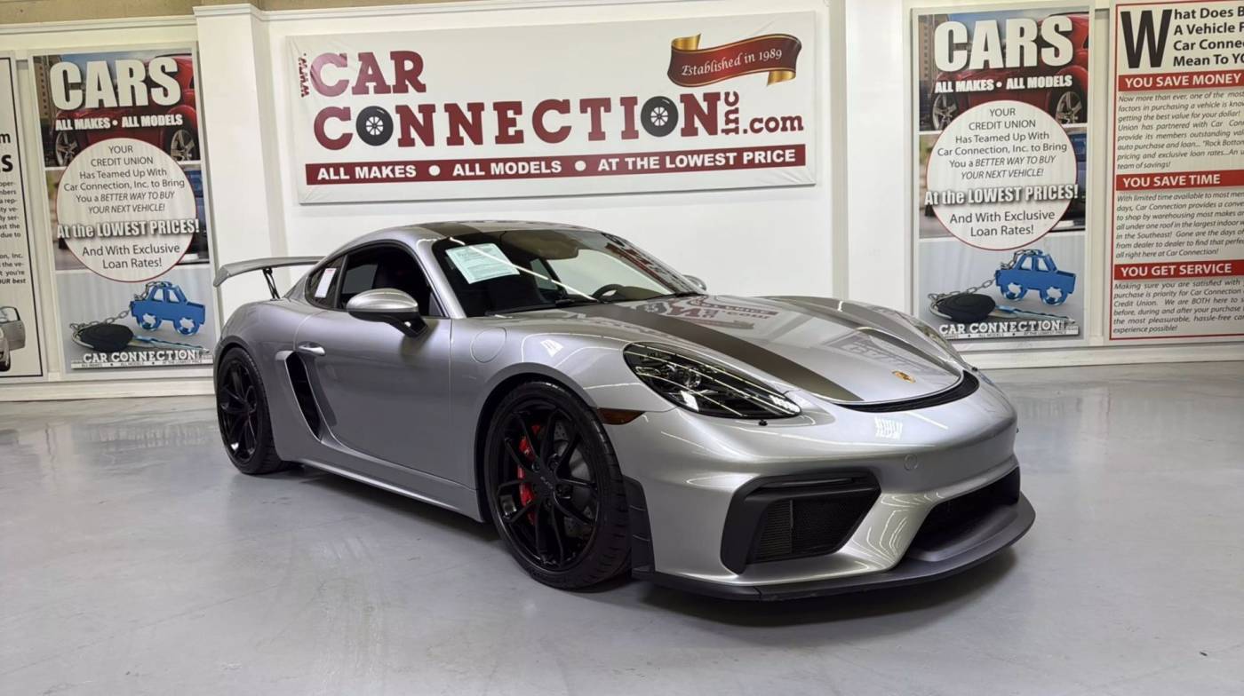 2021 Porsche 718 Cayman GT4
