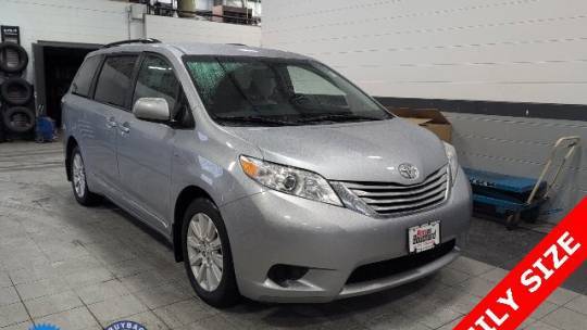2017 Toyota Sienna LE — Minivan — 107,613 mi — Fitchburg, MA