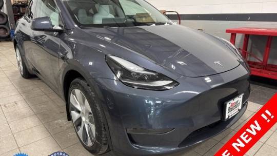 2023 Tesla Model Y Long Range — SUV — 21,651 mi — Fitchburg, MA