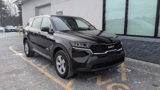 2022 Kia Sorento LX — SUV — 8,544 mi — Fitchburg, MA