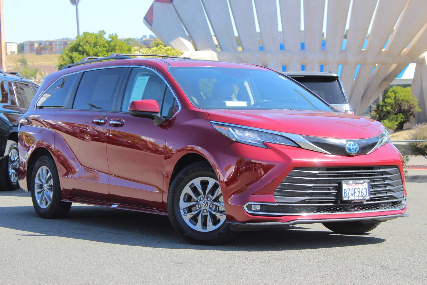 2022 Toyota Sienna XLE — Minivan — 108,692 mi — Richmond, CA