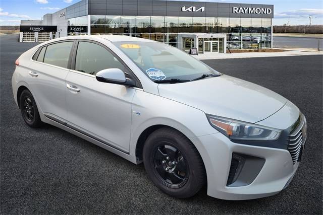 2017 Hyundai Ioniq Hybrid SEL — Hatchback — 199,111 mi — Antioch, IL