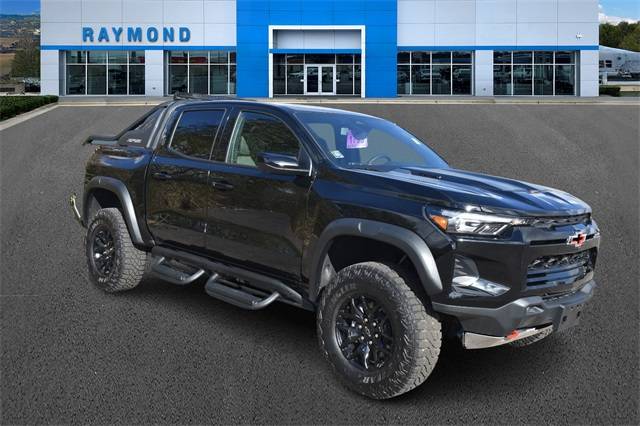 2025 Chevrolet Colorado ZR2 — Pickup Truck — 211 mi — Antioch, IL
