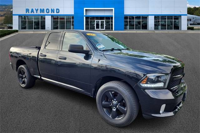 2015 Ram 1500 Express — Pickup Truck — 96,168 mi — Antioch, IL