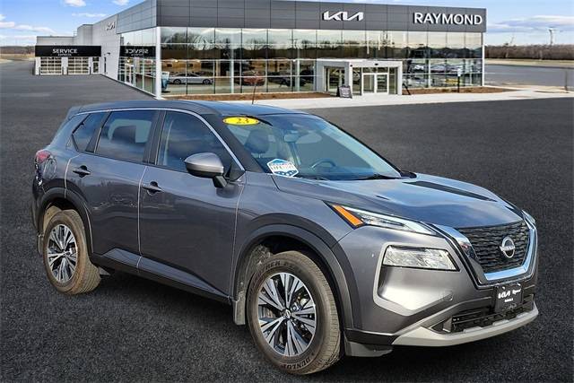 2023 Nissan Rogue SV — SUV — 9,637 mi — Antioch, IL