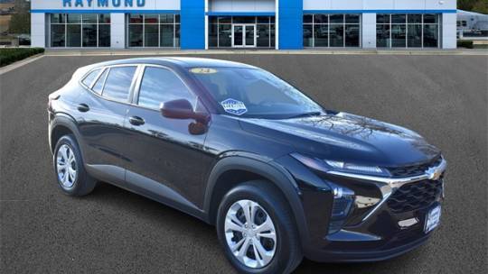 2024 Chevrolet Trax LS — SUV — 9,977 mi — Antioch, IL