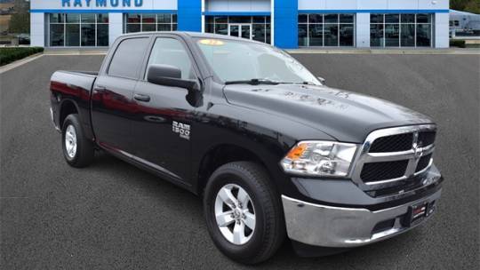 2022 Ram 1500 Classic SLT — Pickup Truck — 64,719 mi — Antioch, IL