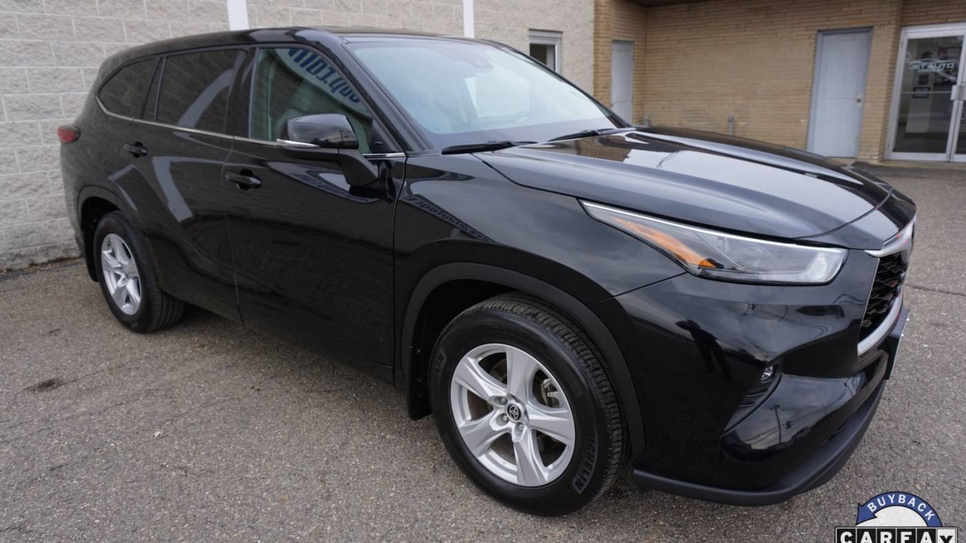 2022 Toyota Highlander LE — SUV — 50,082 mi — Cambridge, OH