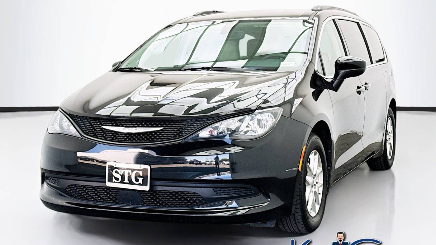 2021 Chrysler Voyager LXI — Minivan — 75,134 mi — Montclair, CA