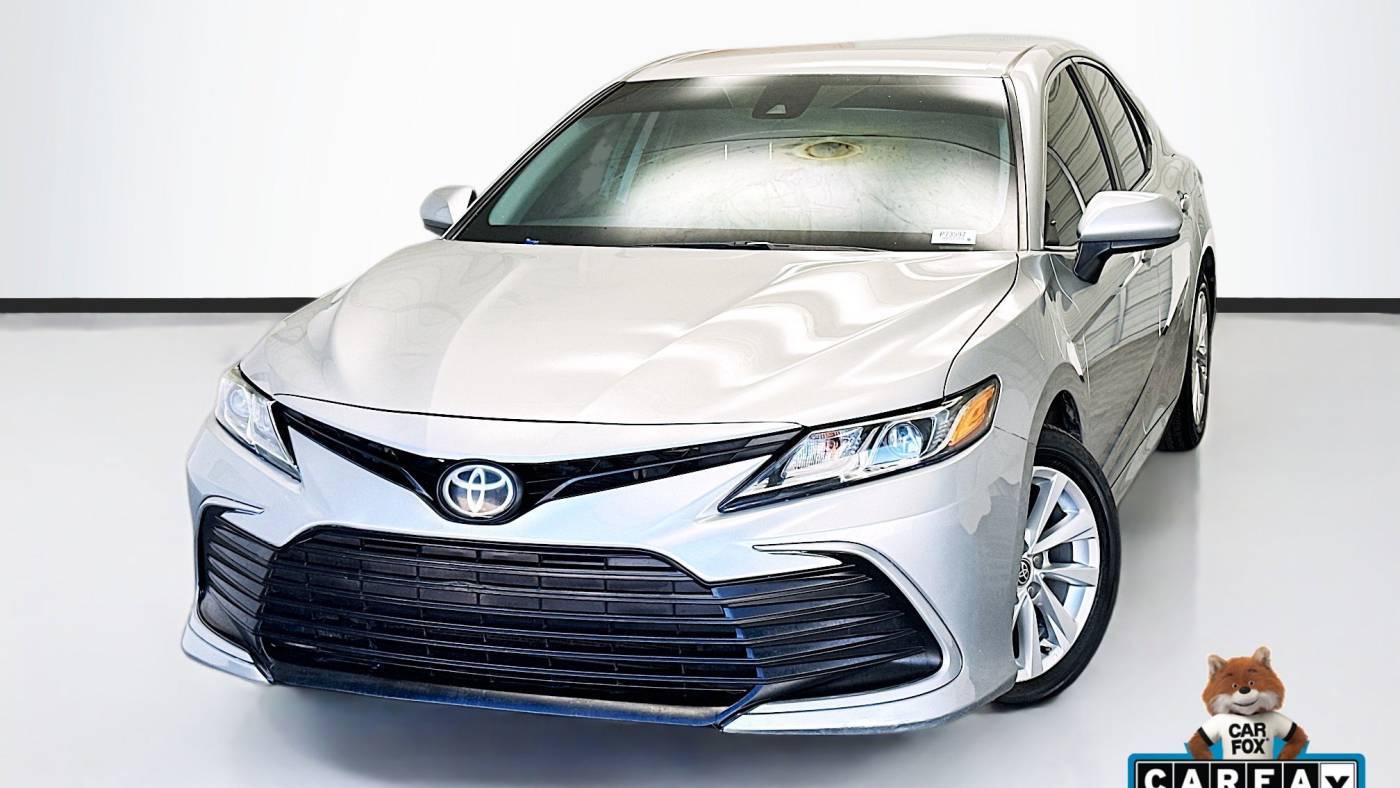 2021 Toyota Camry LE — Sedan — 70,174 mi — Montclair, CA